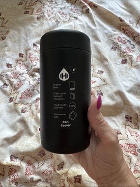 HydroJug Black Can Cooler